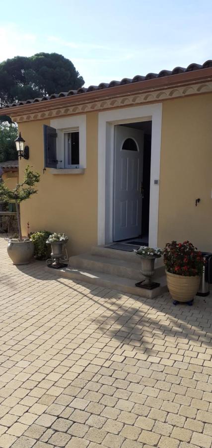 Mas Saint Genieis Apartment Canet  Luaran gambar