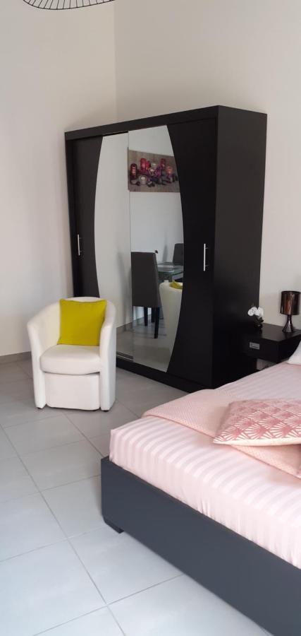 Mas Saint Genieis Apartment Canet  Luaran gambar